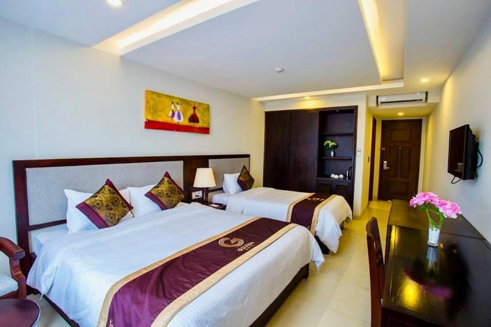 Golden Quang Tri Hotel Dong Ha Exteriör bild