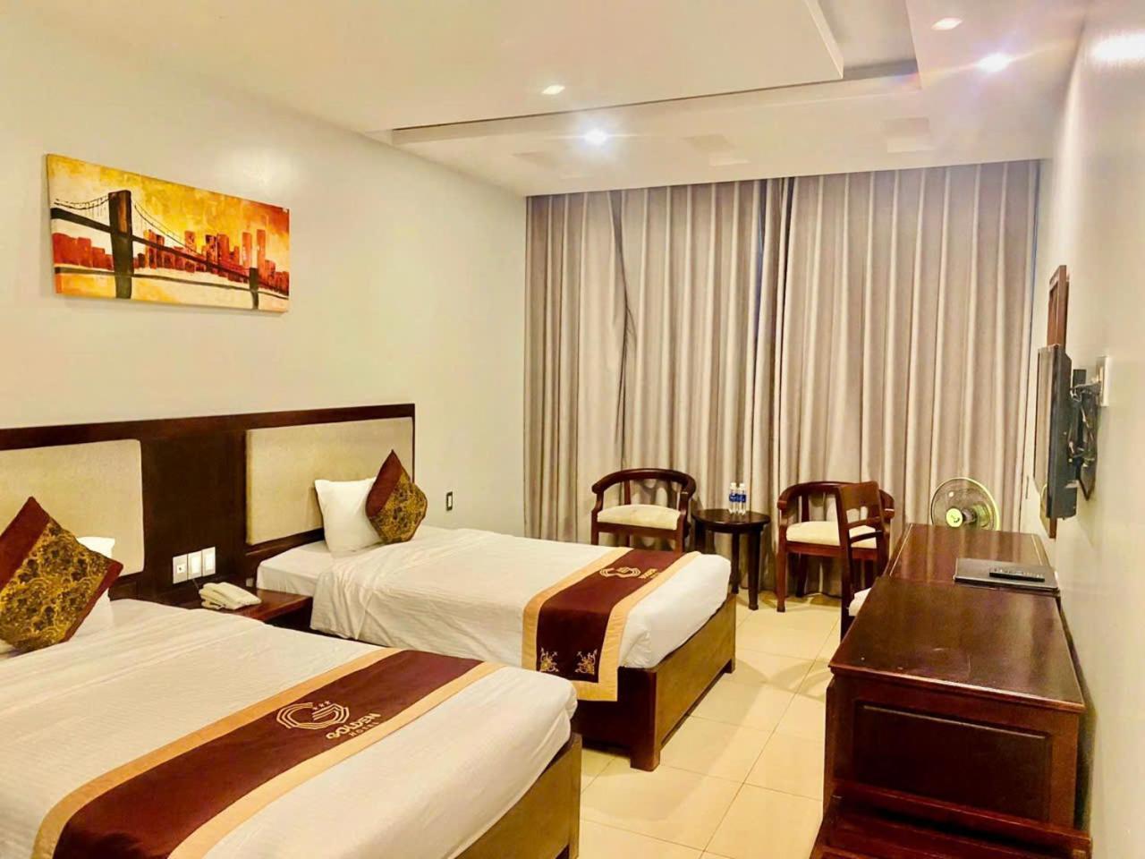Golden Quang Tri Hotel Dong Ha Exteriör bild