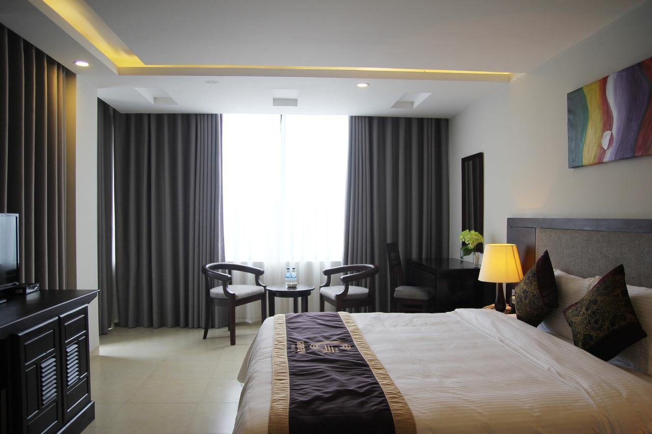 Golden Quang Tri Hotel Dong Ha Exteriör bild